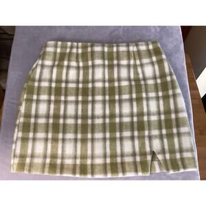 Vestique Women‎ Mini Skirt Sage White Plaid Size L Wool NWT